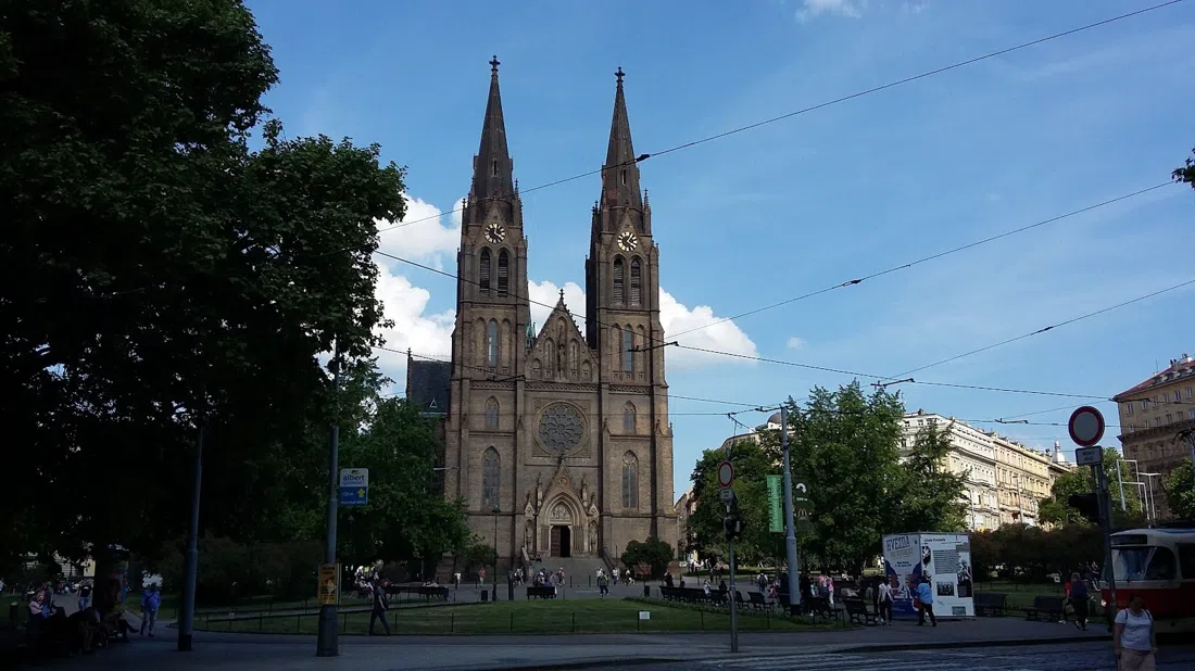 Náměstí Míru, Prague