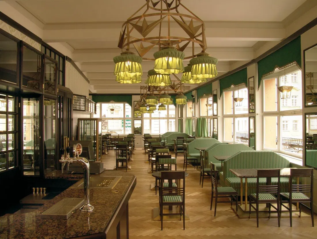 Grand Café Orient, Prague